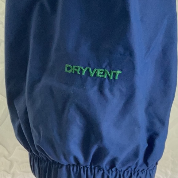 The North Face Kids Blue windbreaker fuzzy liner - Picture 2 of 5